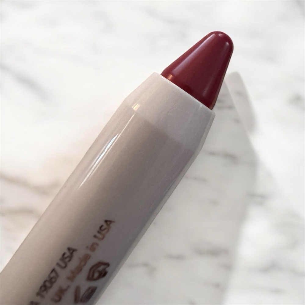 Doll 10 Cream Lipstick Crayon - Rich Red